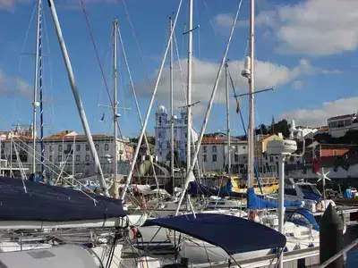 Angra (2)
